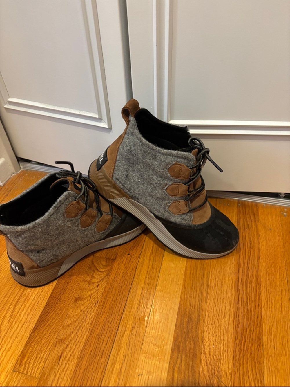 Sorel Gray Felt and Brown Leather-Trim Women's Winter Boots